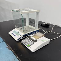 Mettler Toledo NewClassic Analytical Balance w/ LC-P45 Printer image 1